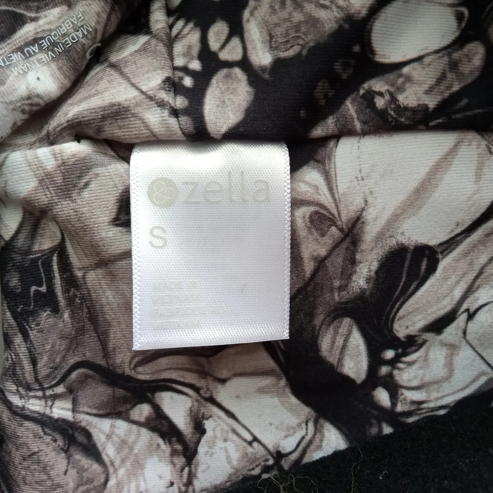 Zella NWT Woman's Gray Marble Sports Athletic Bra Top - Picture 4 of 7